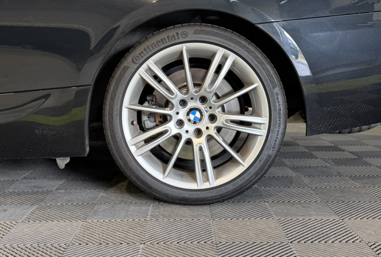 BMW Série 3 E92 330 xi 3.0 BVA M SPORT 272 ch 2009 / TOIT OUVRANT / SIEGE ELECTRIQUE