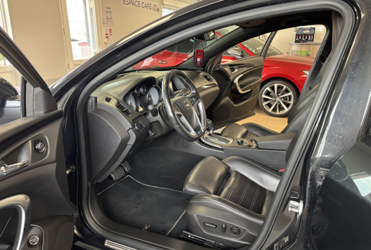 Opel INSIGNIA OPC 2.8 i V6  TURBO 4X4 325 OPC / SUIVI D'ENTRETIEN PRESENT 