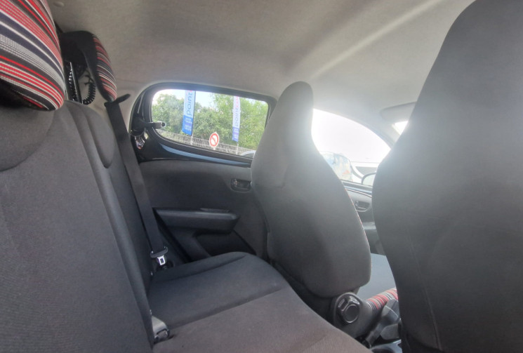 Citroën C1 1.0 VTi 72 / TRES BON ETAT / CHAINE DE DISTRIBUTION / ENTRETIEN SUIVI / GARANTIE 12 MOIS