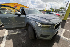 Volvo XC40 T2 129ch Essential // Peu Kilométrée // Excellent Etat