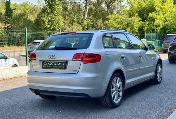 Audi A3 SPORTBACK 2.0 TDi 170 ch / Xenon / Sieges chauffants / 77 000km / Entretien Full AUDI