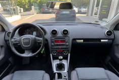 Audi A3 SPORTBACK 2.0 TDi 170 ch / Xenon / Sieges chauffants / 77 000km / Entretien Full AUDI