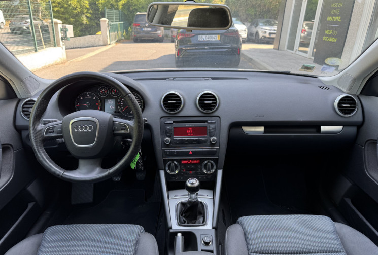 Audi A3 SPORTBACK 2.0 TDi 170 ch / Xenon / Sieges chauffants / 77 000km / Entretien Full AUDI