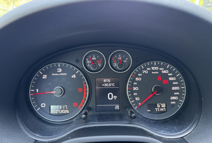 Audi A3 SPORTBACK 2.0 TDi 170 ch / Xenon / Sieges chauffants / 77 000km / Entretien Full AUDI
