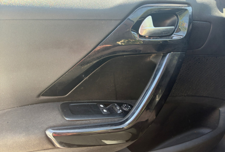 Peugeot 208 1.4 HDI 70CH