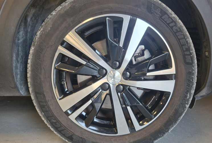 Peugeot 3008 1.6 THP 300 Hybrid4 GT PLUG IN EAT8 / TOIT OUVRANT/ENTRETIEN A JOUR