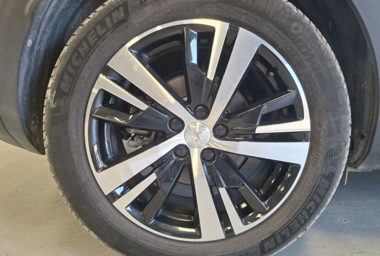 Peugeot 3008 1.6 THP 300 Hybrid4 GT PLUG IN EAT8 / TOIT OUVRANT/ENTRETIEN A JOUR