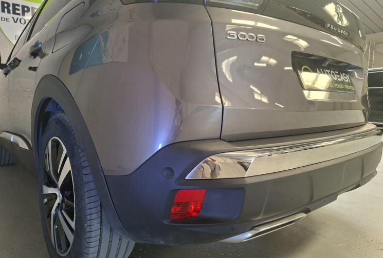 Peugeot 3008 1.6 THP 300 Hybrid4 GT PLUG IN EAT8 / TOIT OUVRANT/ENTRETIEN A JOUR