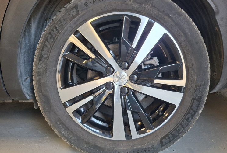 Peugeot 3008 1.6 THP 300 Hybrid4 GT PLUG IN EAT8 / TOIT OUVRANT/ENTRETIEN A JOUR