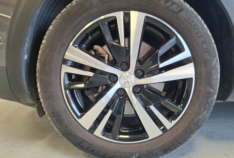 Peugeot 3008 1.6 THP 300 Hybrid4 GT PLUG IN EAT8 / TOIT OUVRANT/ENTRETIEN A JOUR