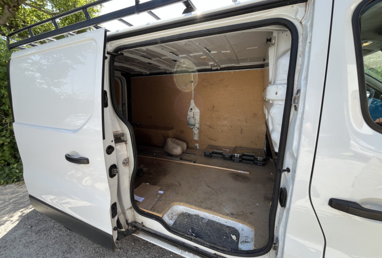Renault Trafic III CABINE APPROFONDIE CONFORT L2H1 1200 ENERGY 1.6 DCI 120 cv