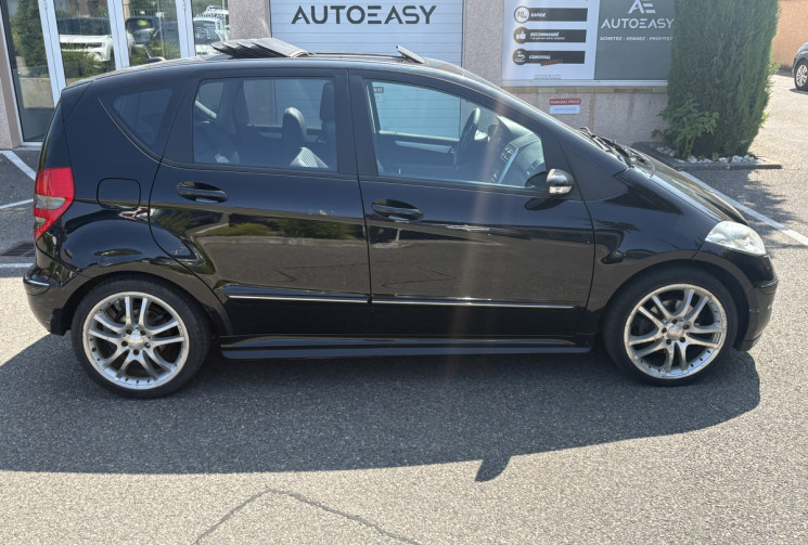 Mercedes Classe A 200 / AUTHENTIQUE BRABUS / 193ch / BVA / TOIT PANO OUVRANT / Radar AV ET AR