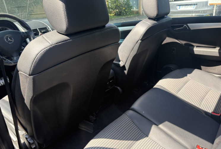 Mercedes Classe A 200 / AUTHENTIQUE BRABUS / 193ch / BVA / TOIT PANO OUVRANT / Radar AV ET AR