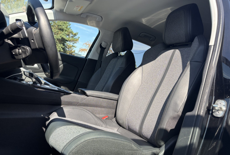 Peugeot 3008  1.2 THP Puretech EAT8 130 cv ACTIVE BUSINESS
