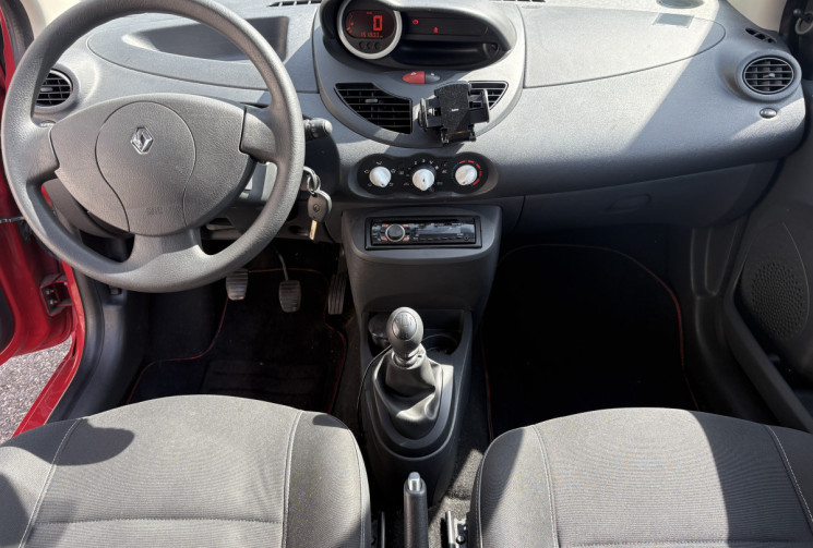 Renault Twingo 2 1.2 16v 75 ch Yahoo Clim / Radar de recul 
