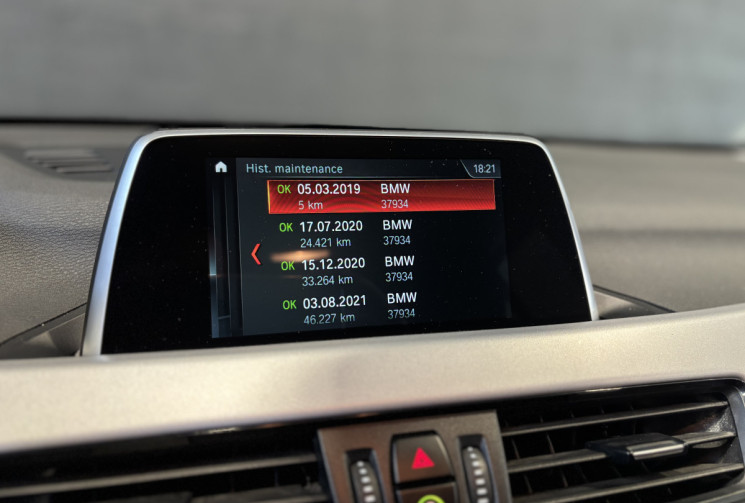 BMW X1 sDrive16dA 116 ch Business Design boite auto / Historique d'entretien complet