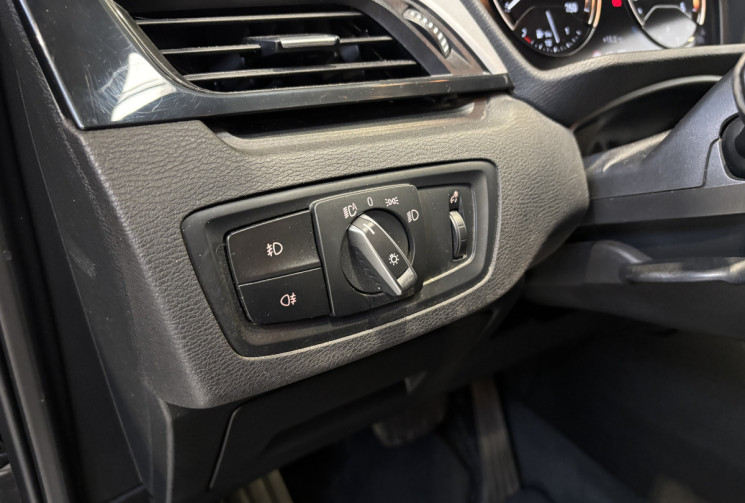 BMW X1 sDrive16dA 116 ch Business Design boite auto / Historique d'entretien complet