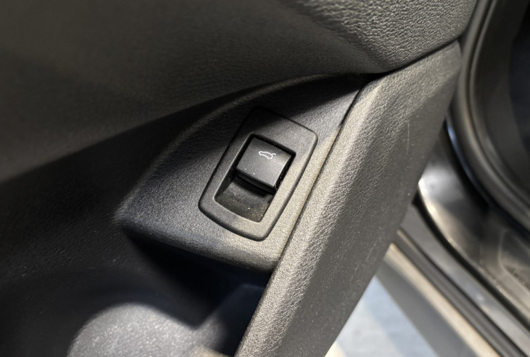BMW X1 sDrive16dA 116 ch Business Design boite auto / Historique d'entretien complet
