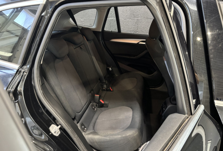 BMW X1 sDrive16dA 116 ch Business Design boite auto / Historique d'entretien complet
