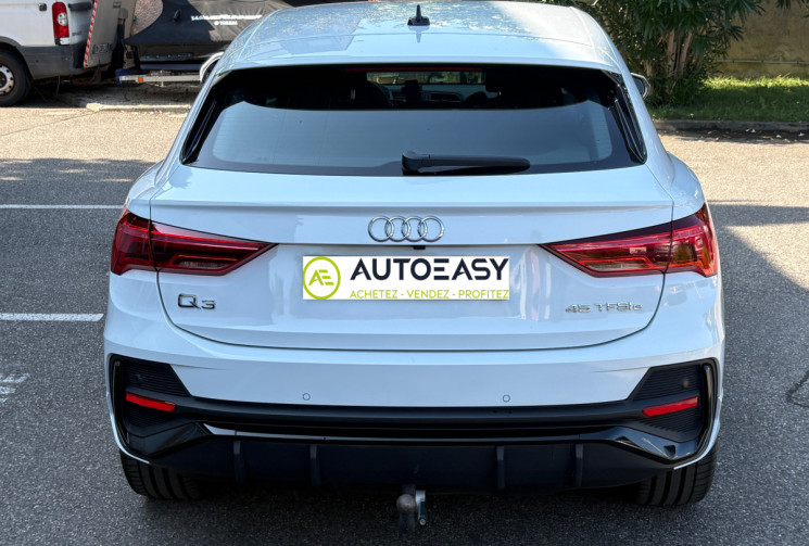 Audi Q3 SPORTBACK 45 TFSI e 245ch S line S tronic 6 / SONOS / ATTELAGE/ COFFRE ELECTRIQUE  