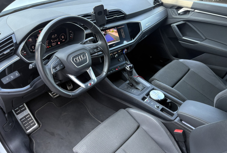 Audi Q3 SPORTBACK 45TFSIe 245 ch DSG6 / S-LINE / SONOS / ATTELAGE/ COFFRE ELECTRIQUE  