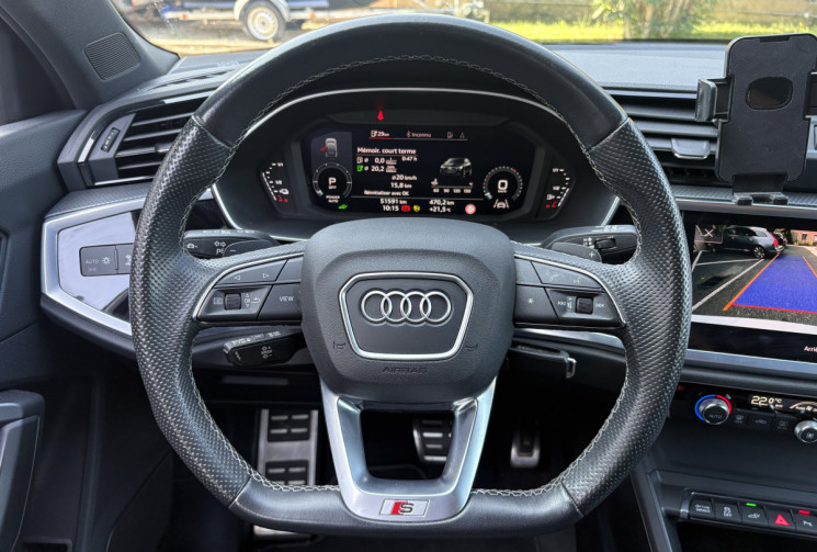 Audi Q3 SPORTBACK 45TFSIe 245 ch DSG6 / S-LINE / SONOS / ATTELAGE/ COFFRE ELECTRIQUE  