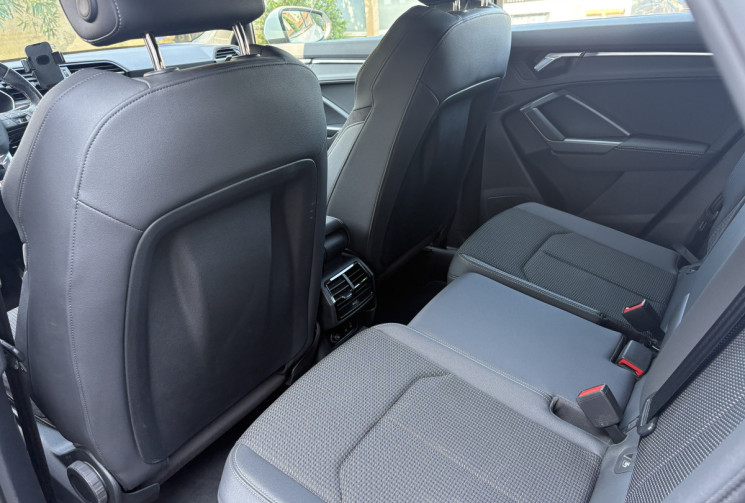 Audi Q3 SPORTBACK 45TFSIe 245 ch DSG6 / S-LINE / SONOS / ATTELAGE/ COFFRE ELECTRIQUE  