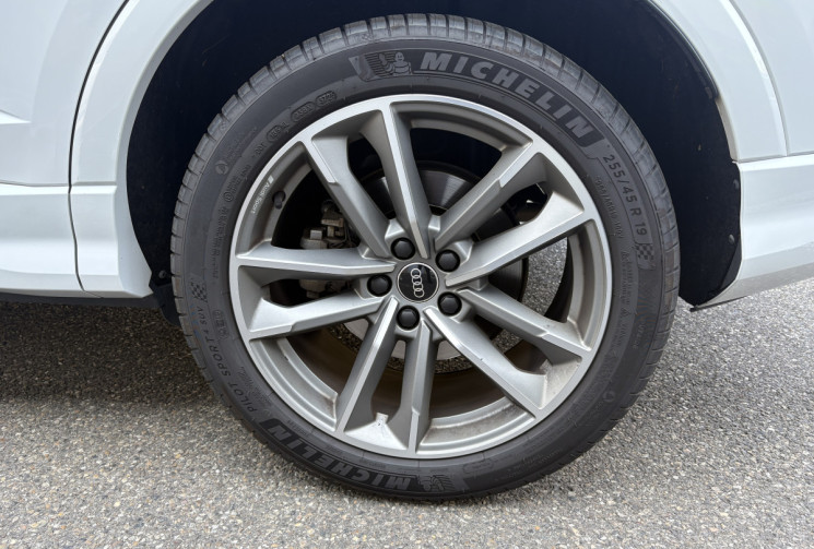 Audi Q3 SPORTBACK 45 TFSI e 245ch S line S tronic 6 / SONOS / ATTELAGE/ COFFRE ELECTRIQUE  