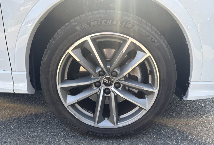 Audi Q3 SPORTBACK 45 TFSI e 245ch S line S tronic 6 / SONOS / ATTELAGE/ COFFRE ELECTRIQUE  