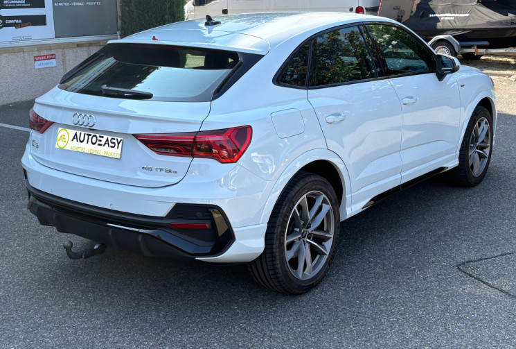 Audi Q3 SPORTBACK 45TFSIe 245 ch DSG6 / S-LINE / SONOS / ATTELAGE/ COFFRE ELECTRIQUE  