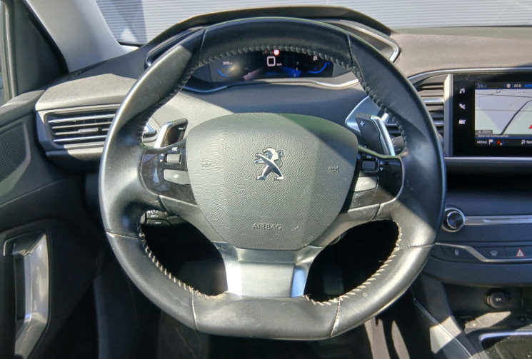 Peugeot 308 Phase II 1.2 THP 130cv EAT8 ALLURE