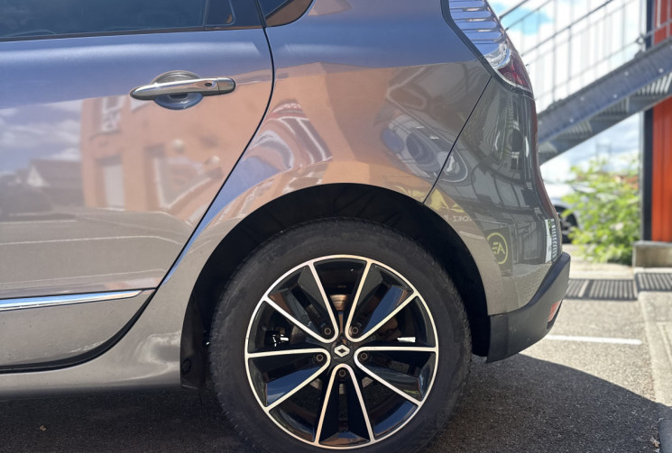 Renault Scénic 1.5 dCi 110ch energy Bose eco²