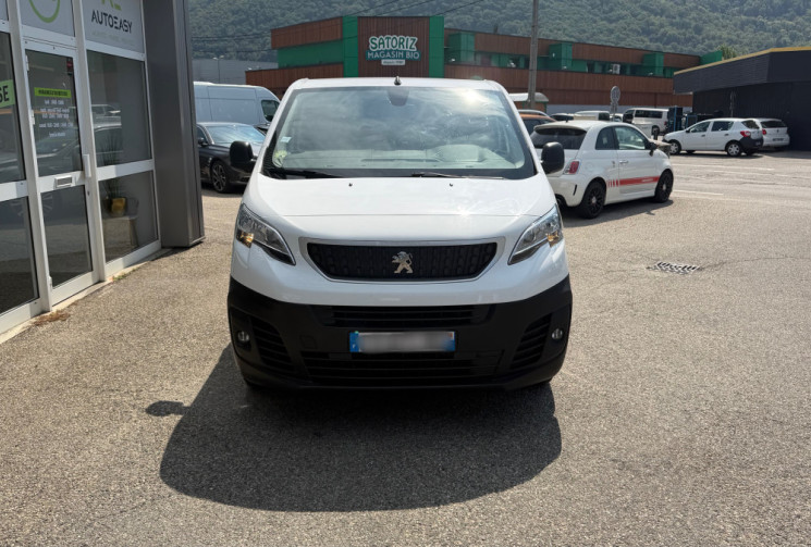 Peugeot Expert III Long 2.0 Blue HDi 122 cv