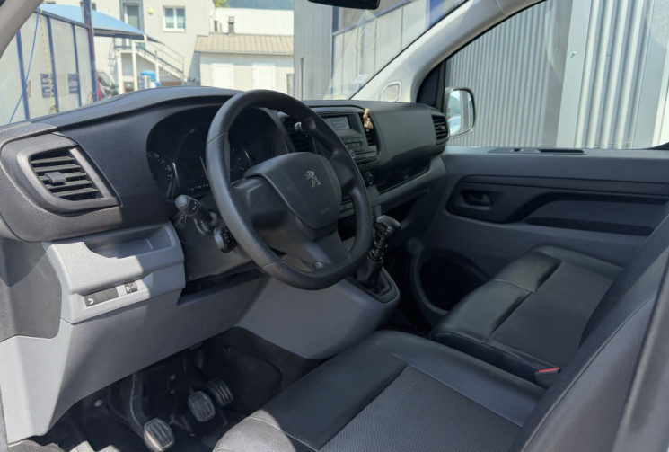 Peugeot Expert III Long 2.0 Blue HDi 122 cv