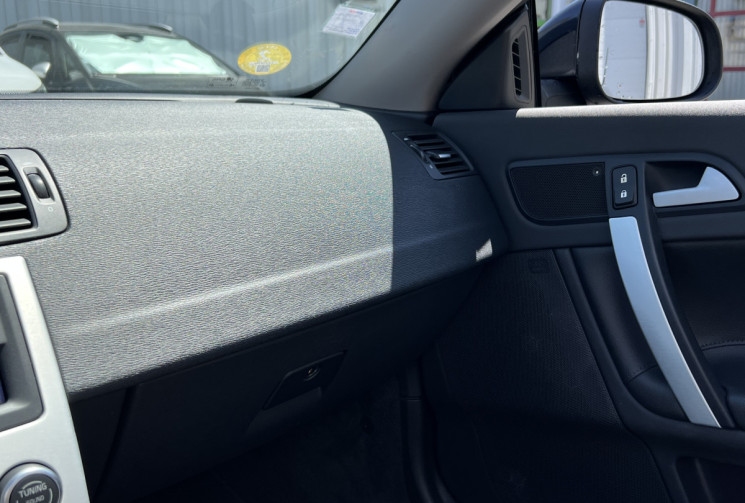 Volvo C70 2.0 D3 150cv Côté Sud * Cabriolet * Geartronic 6 * Entretien Complet