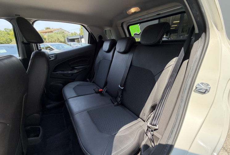 Ford Ecosport 1.0 Ecoboost 125 Titanium / Seulement 7300 km / Radars AR / Keyless / GPS