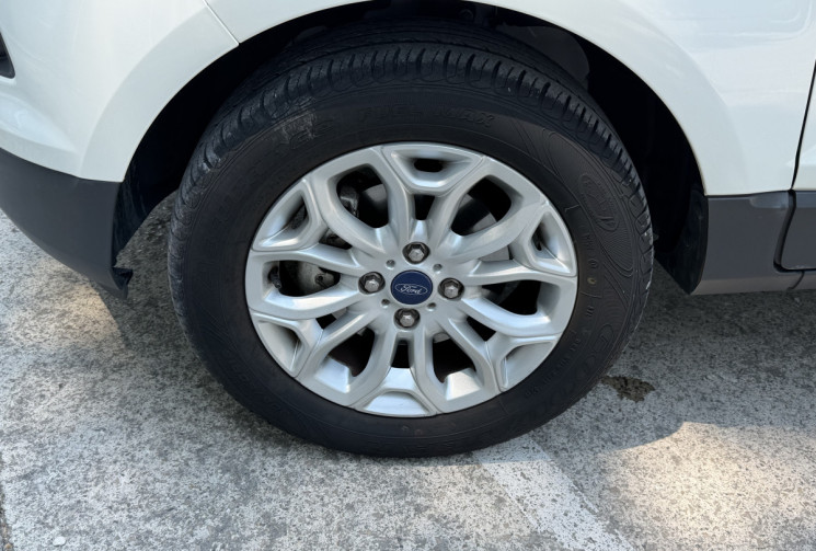 Ford Ecosport 1.0 Ecoboost 125 Titanium / Seulement 7300 km / Radars AR / Keyless / GPS