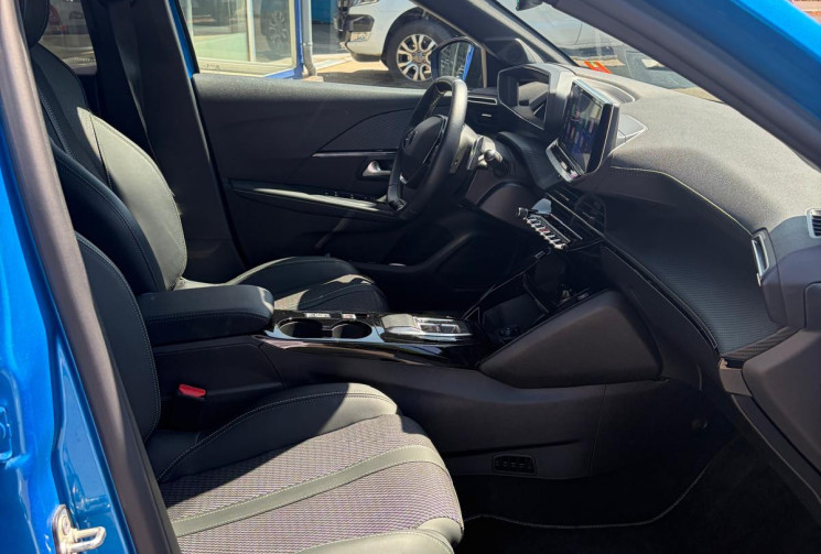 Peugeot 208 Phase 2 1.2 Hybrid 100 e-DSC6 