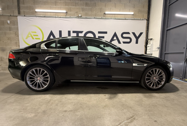 Jaguar XE 2.0 D 180 ch PRESTIGE