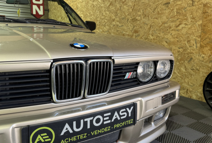 BMW Série 3 E30 325 i  PACK M 172 CV GARANTIE 1 AN