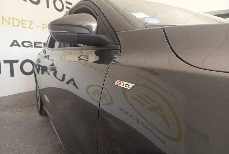 Ford Focus 1.0 ECOBOOST FLEXIFUEL HYBRID 125CV ST LINE DISTRI A CHAINE MOTEUR 1800KMS GARANTIE 2 ANS