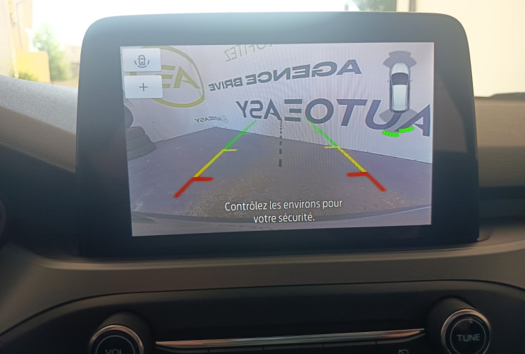 Ford Focus 1.0 ECOBOOST FLEXIFUEL HYBRID 125CV ST LINE DISTRI A CHAINE MOTEUR 1800KMS GARANTIE 2 ANS