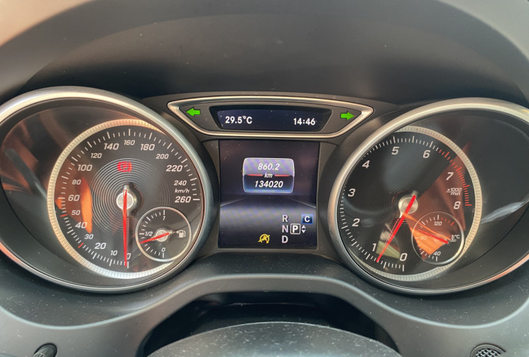 Mercedes CLA 180 COUPE 1.6 i 122 SENSATION 