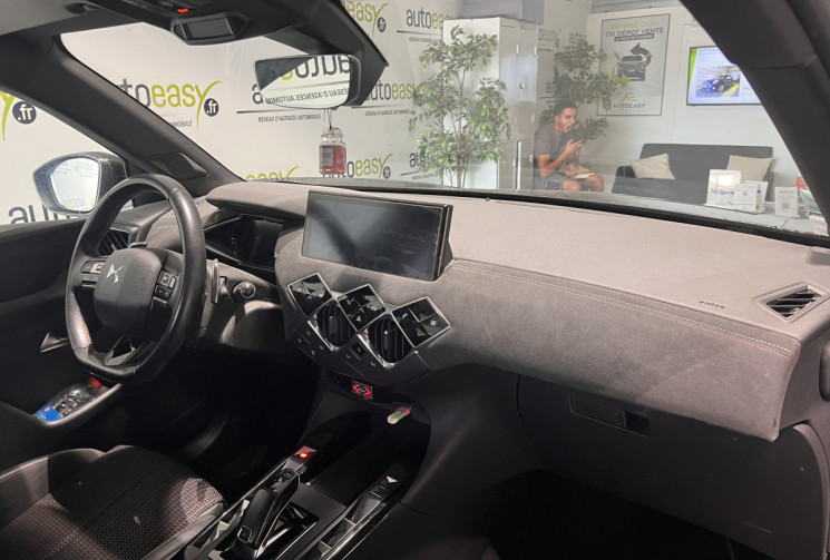 DS DS 3 Crossback 1.2 130 CH PERFORMANCE LINE EAT8