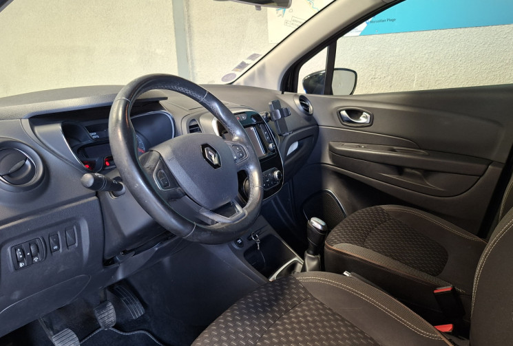 Renault Captur 0.9 TCE 90 INTENSE 