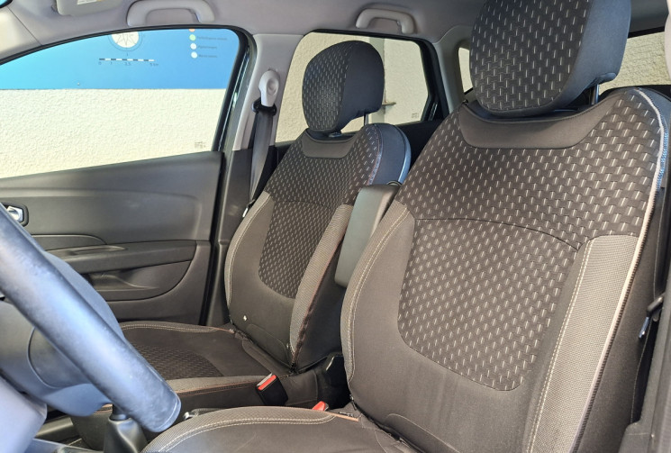 Renault Captur 0.9 TCE 90 INTENSE 