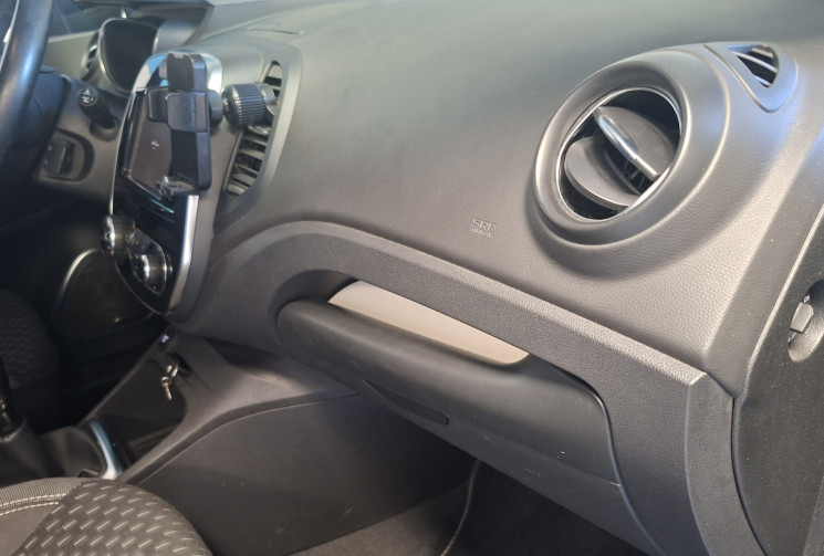 Renault Captur 0.9 TCE 90 INTENSE 