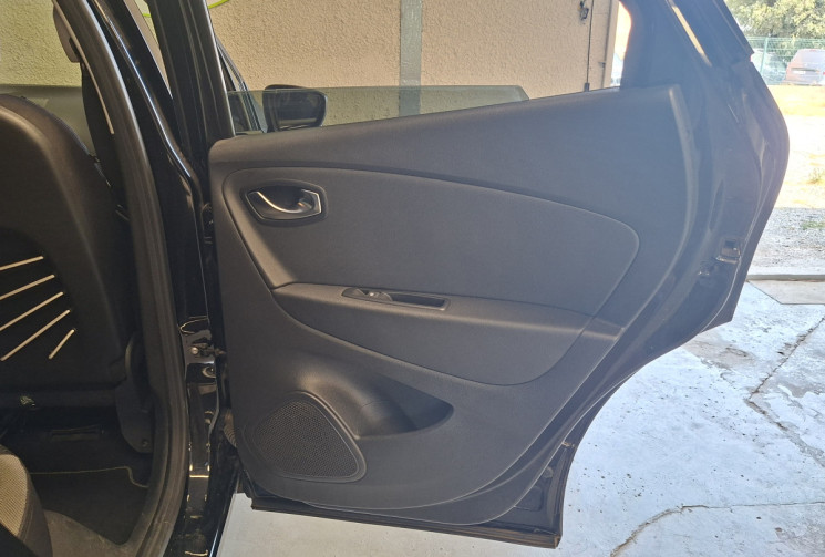 Renault Captur 0.9 TCE 90 INTENSE 