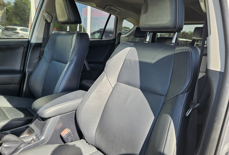 Toyota RAV4 IV 2.5 155 CVT 4x4 HYBRID LOUNGE 24 000KMS