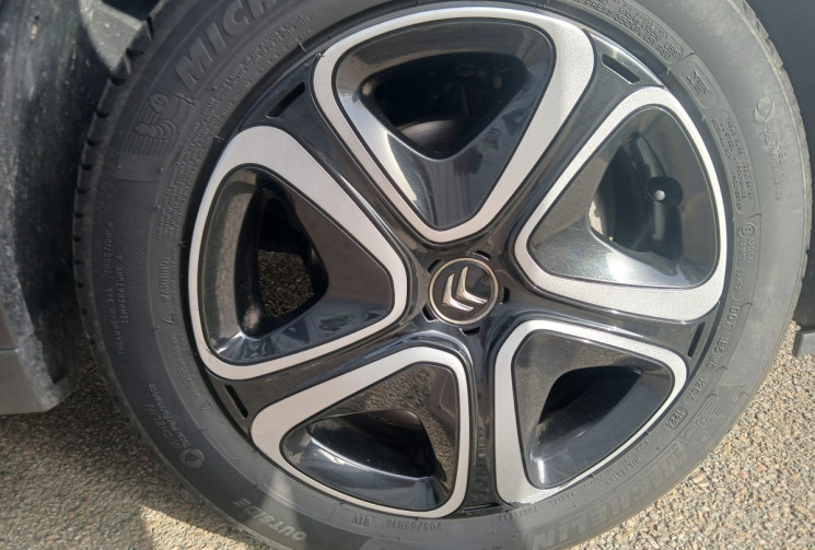 Citroën C3 III 1.2 VTi PureTech 12V 83 FEEL 